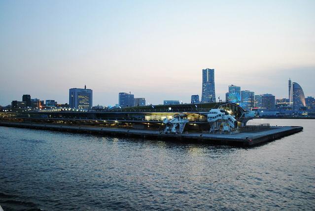 Ōsanbashi Pier